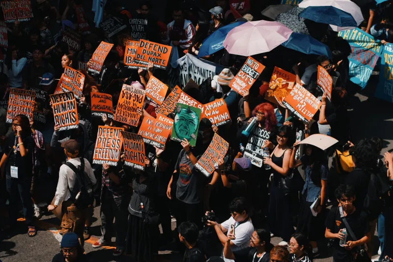 When the Fans Become the Villain: How Toxic Fandom Is Destroying the Things It Claims to Love